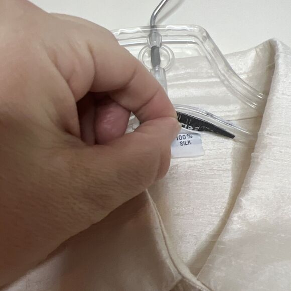 Louis Simon Womens Silk Button Up Shirt Small Ivory Collared Office Career Luxe - Picture 6 of 9